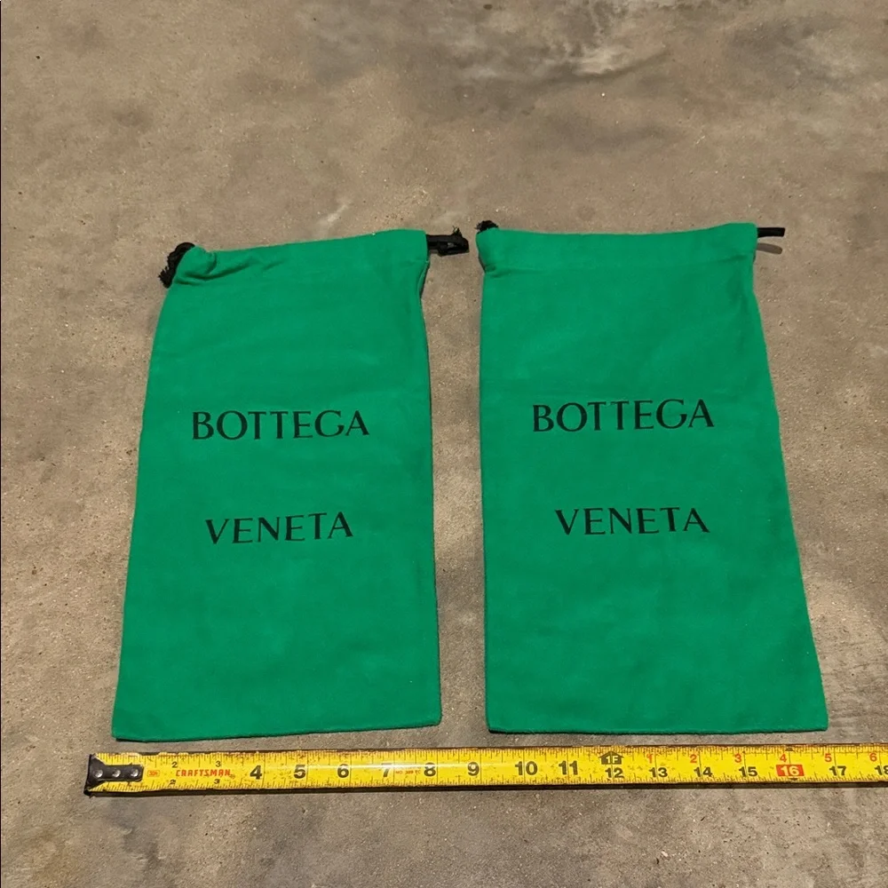 Bottega Veneta pair bright